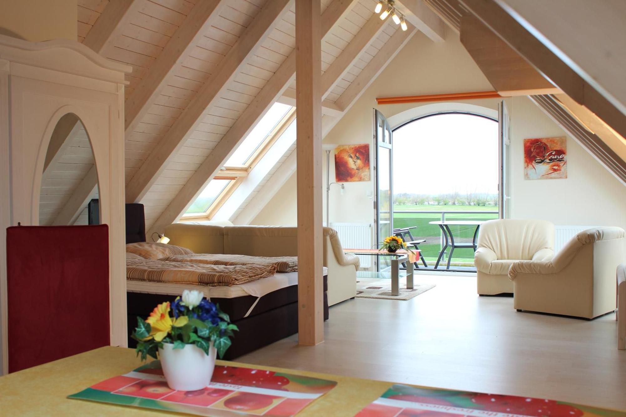 Ferienwohnungen Am Museumshof Fehmarn Pokoj fotografie